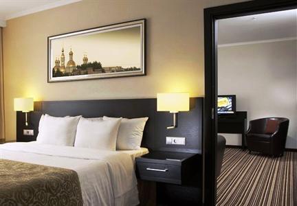 Courtyard by Marriott St.Petersburg Pushkin Hotel